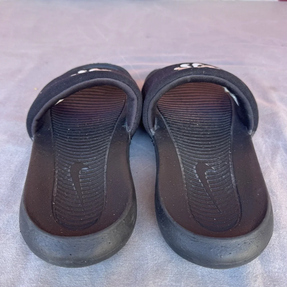 Size‎ 9 - NIKE VICTORI ONE NN SLIDE Sandals Black DM8598-002 Men's